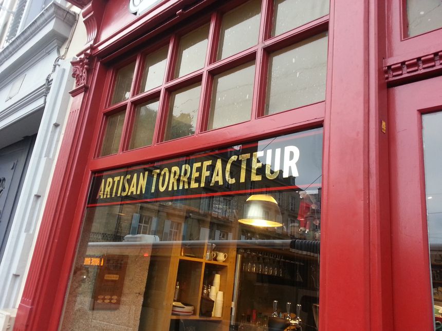 Arrêtez-vous au 7 de la place d'Aine à Limoges pour découvrir la Fabrique du café