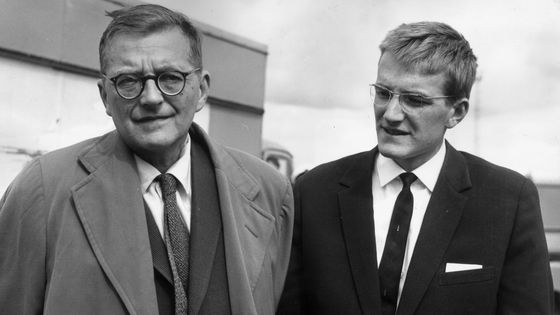 17 août 1962 - Dmitri Shostakovich et son fils Maxim ©Getty - Express