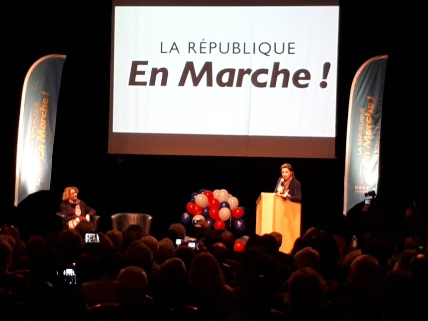 Agnès Buzyn, ministre de la Santé venue soutenir la députée sortante LREM Isabelle Muller-Quoy lors d'une réunion publique à Pontoise ce lundi.