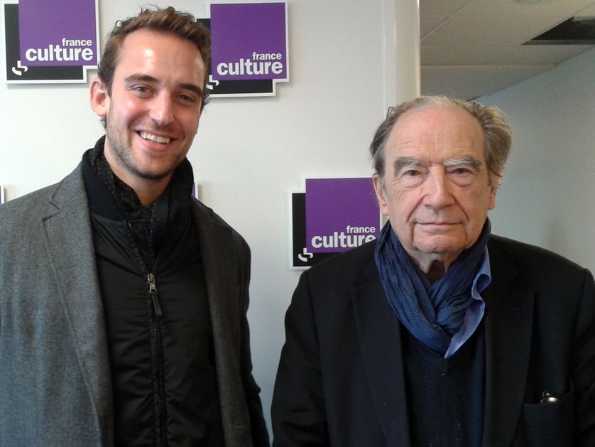 Bernard de Fallois et Joël Dicker, en octobre 2012, à la sortie des studios de France Culture