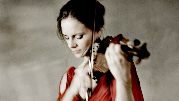 Yuri Temirkanov à la tête de l'Orchestre Philharmonique de Saint-Petersbourg et la violoniste Julia Fischer