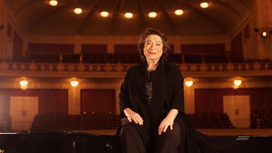 Elisabeth Leonskaja - Julia Wesely