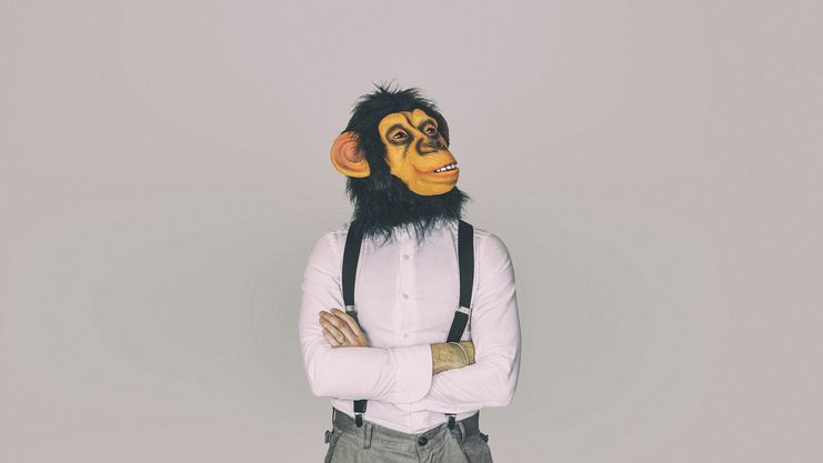 Depuis le XVIIIe siècle, les théories racistes comparent les Noirs aux singes.