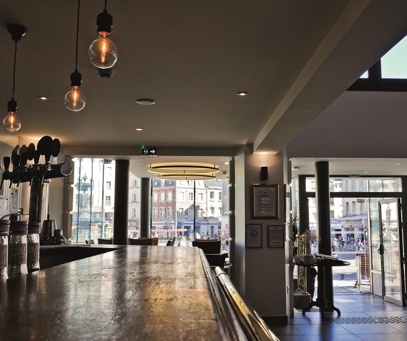 Le café du théâtre à Cherbourg