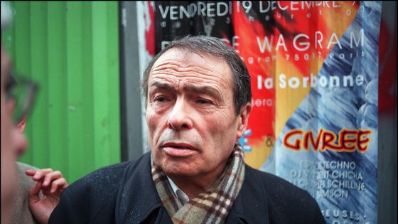 Pierre Bourdieu en janvier 1998 ©Getty - Yann LATRONCHE/Gamma-Rapho via Getty Images)