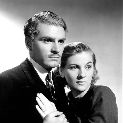 Laurence Olivier et Joan Fontaine dans le film Rebecca d'Alfred Hichcock (1940)