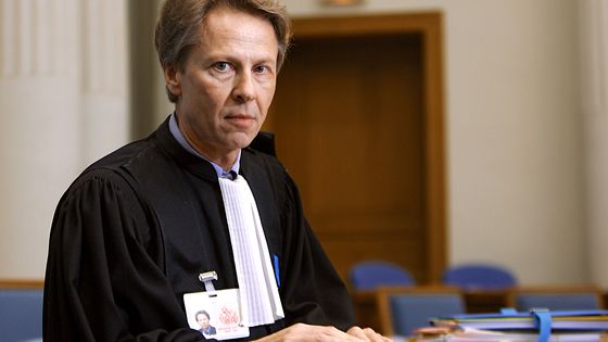 L'Avocat général Luc Frémiot au Palais de justice de Douai ©AFP - Philippe Huguen