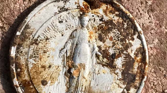 découverte "miraculeuse" d'une médaille dans une tombe chinoise