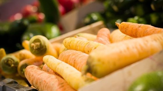 Légumes présentés à l'épicerie Alpilles bio (Saint-Rémy-de-Provence) - Anne-Laure Pazzis