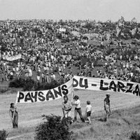 Rassemblement sur le plateau du Larzac, 1974.
