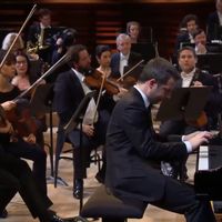 L'Orchestre philharmonique de Radio France joue Farrenc et Beethoven avec le pianiste Bertrand Chamayou
