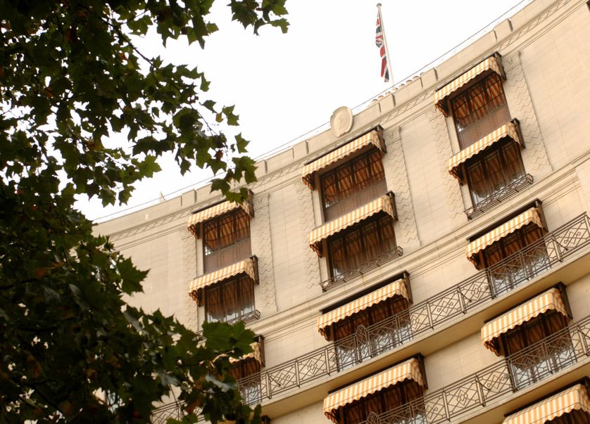 Façade de l’hôtel londonien The Dorchester, où Alexandre Djouhri a ses habitudes.