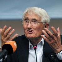 le philosophe Jürgen Habermas à Athènes en 2013