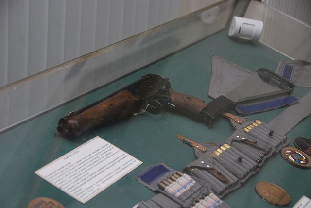 Le fusil TP-82 des cosmonautes russes à bord des vaisseaux Soyouz