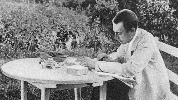 Serge Rachmaninov en train de corriger son Concerto pour piano n°3 à Ivanovka