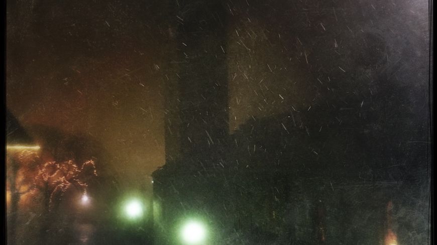 Tempête de neige sur l'église Saint-Germain en Savièse