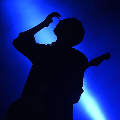 Otzeki lors d'un concert aux vieilles Charrues en 2017