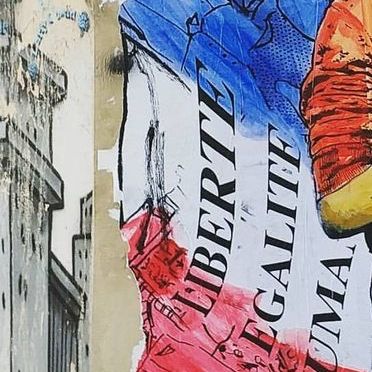 Détail oeuvres de Street art , dont principalement "Indivisibles : liberté, égalité, humanité" de Combo /Butte aux cailles / Paris 13e
