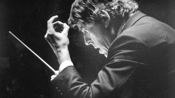 1987 file photo of conductor Armin Jordan with the Orchestre de la Suisse Romande at the Performing ©Getty