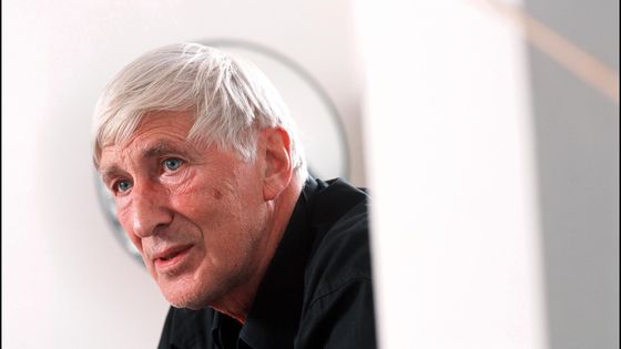 Tomi Ungerer en 2001 à Strasbourg ©Getty - Francis DEMANGE