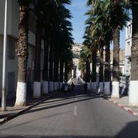 Dans les rues de Skikda (ancienne Philippeville en Algérie)