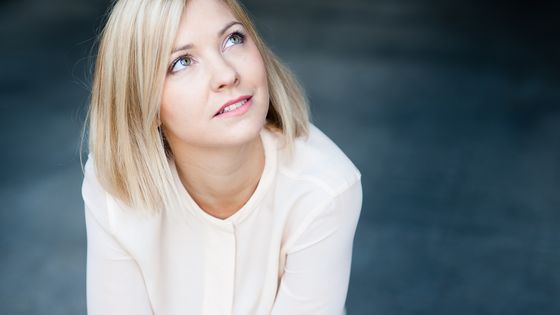 Julie Erikssen - Emmanuelle Alès