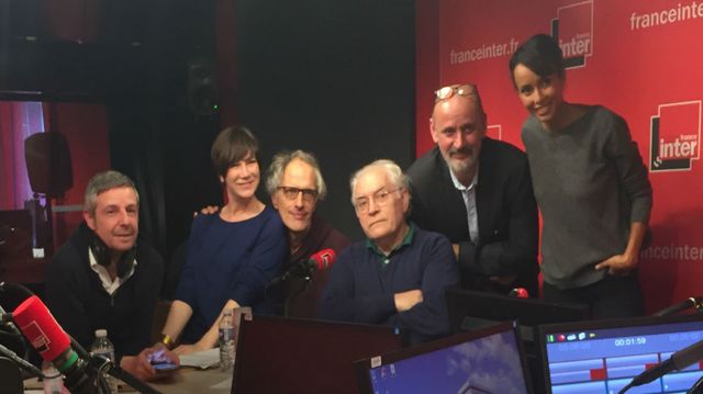 Vous Les Femmes, de gauche à droite : Anthony Bellanger, Virginie Hocq, Hervé Pauchon, Albert Algoud, Daniel Morin et Sonia Rolland