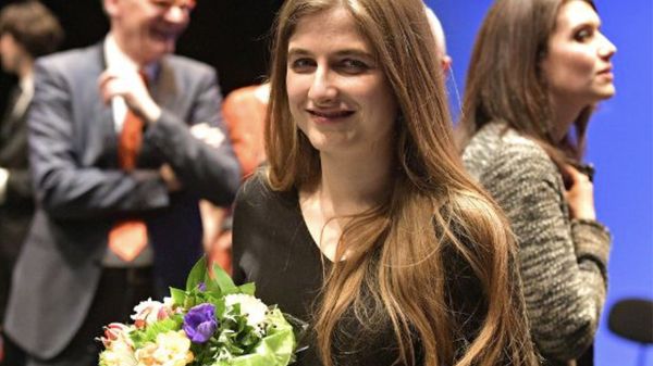 Portrait de Maroussia Gentet, lauréate du 13e Concours international de piano d'Orléans