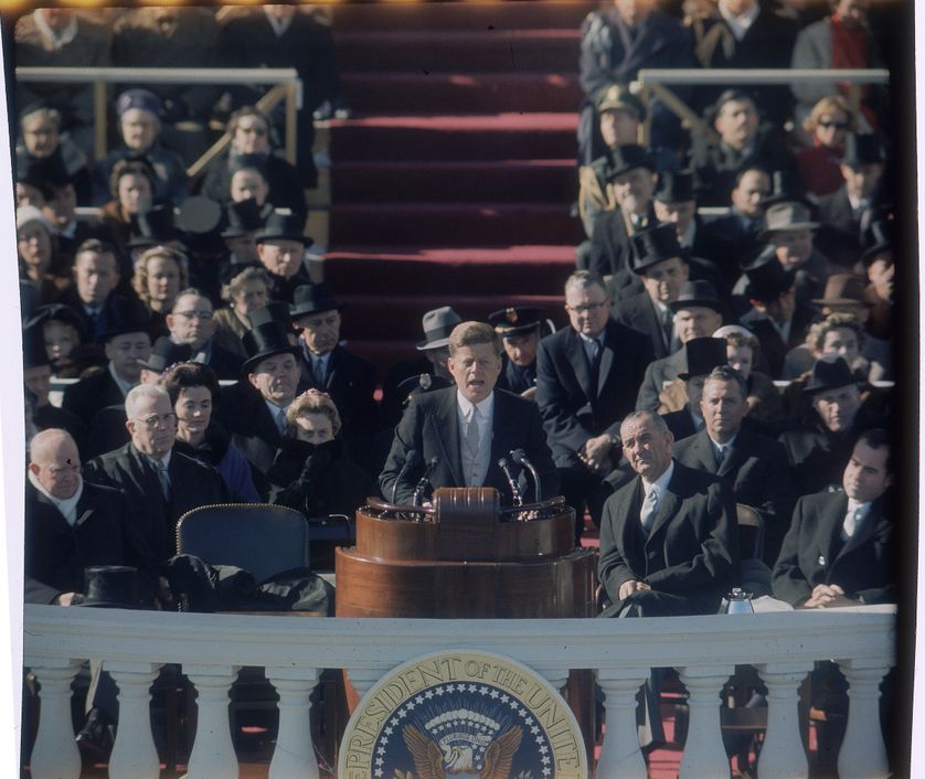 Le discours inaugural de John Fitzgerald Kennedy, 35e président des États-Unis, fut prononcé le vendredi 20 janvier 1961.