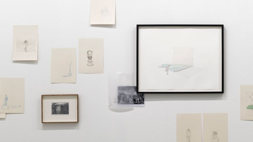 Vue de l’exposition de Massinissa Selmani, « Ce qui coule n’a pas de fin », Palais de Tokyo (16.02 –13.05.2018). Courtesy de l’artiste et Galerie Anne-Sarah Bénichou, Paris. SAM Art Projects.