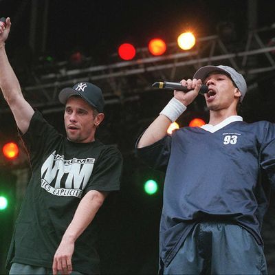 Concert de NTM, dans le cadre de la soirée de clôture du premier festival rock à Paris, le 15 juin 1997 au Parc des Princes