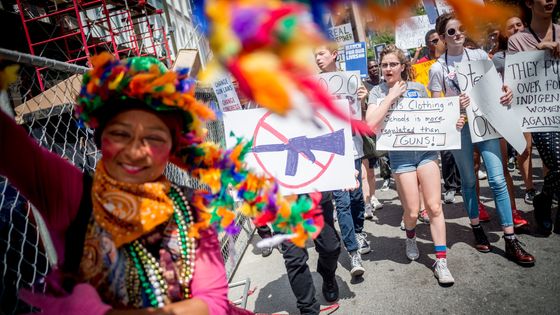 Ce samedi à Washington, une marée humaine a investi les avenues entre la Maison Blanche et le Capitole. Il y avait 800.000 personnes, selon les organisateurs cités par NBC. ©AFP - Emily KASK