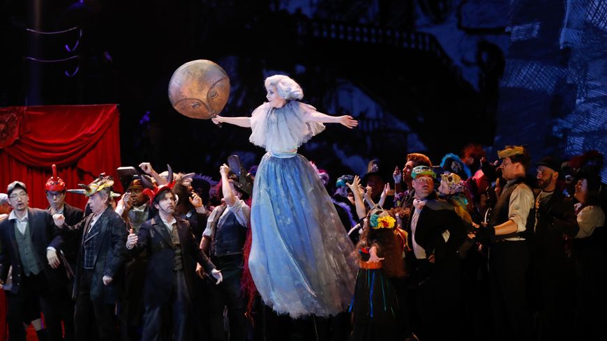 Une répétition de Benvenuto Cellini de Berlioz mis en scène par Terry Gilliam, à voir du 17 mars au 14 avril à Bastille