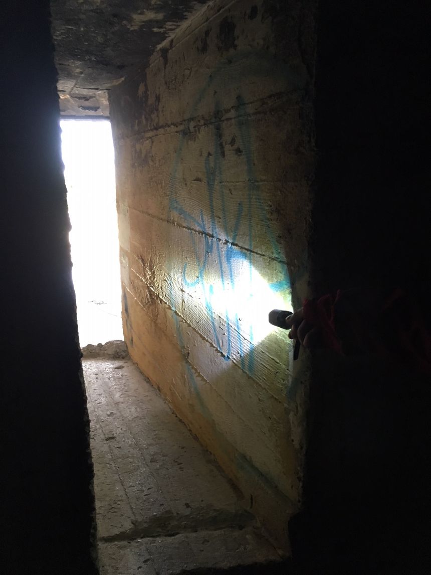 Désensabler les bunkers des années 40 à Soulac JeanPaul Lescorce l'a