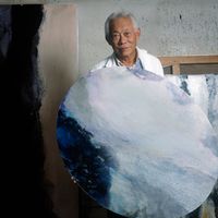 Zao Wou-Ki dans son atelier en 1988.
