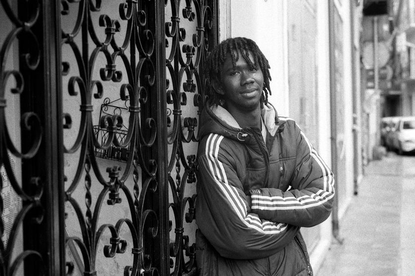 Ousaineu Joof, citoyen gambien risque 12 à 15 ans de prison pour aide au passage illégal de la frontière. Il avait 15 ans au moment des faits.