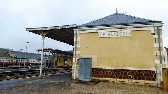La gare du Buisson de Cadouin est aujourd'hui sous-exploitée