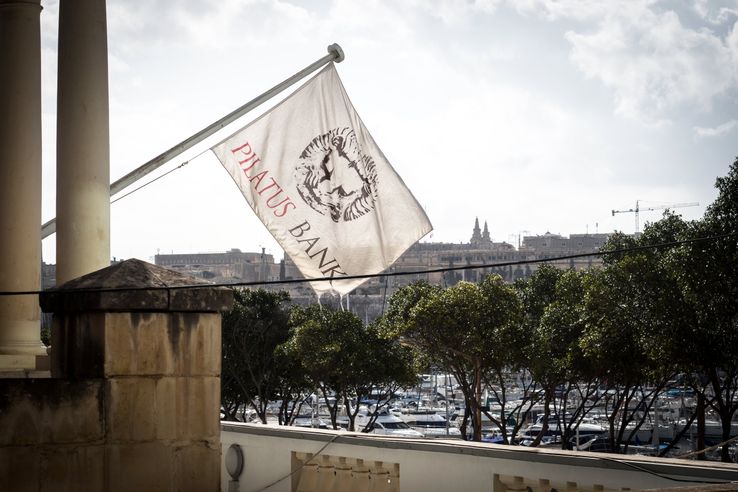 Au cœur de presque toutes les dernières enquêtes de Daphne Caruana Galizia se trouvait une banque : la Pilatus Bank, ouverte à La Valette en décembre 2013