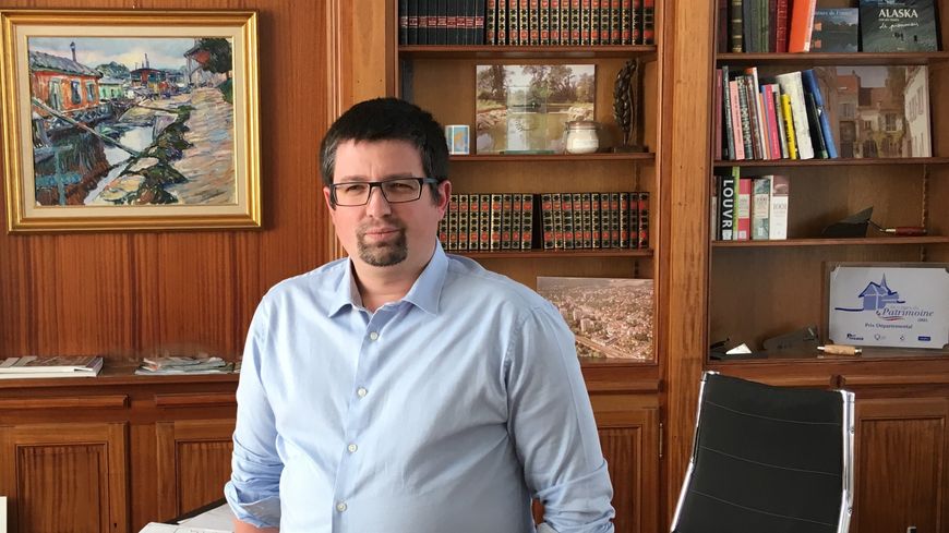 Pierre Tebaldini, directeur de cabinet de Jean-Paul Michel, maire de Lagny-sur-Marne, qui a voté une délibération contre les cirques avec animaux.