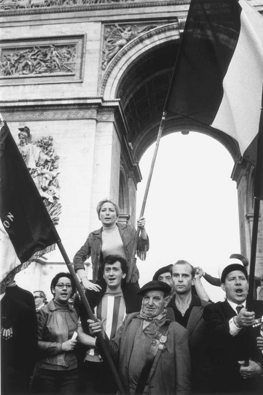 Autre Marianne, durant la manifestation de soutien à Charles de Gaulle, le 30 mai 1968