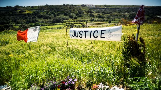Mémorial à Bidnija réclamant justice pour Daphne Caruana Galizia - Thomas Brémond / Premières Lignes / Forbidden Stories
