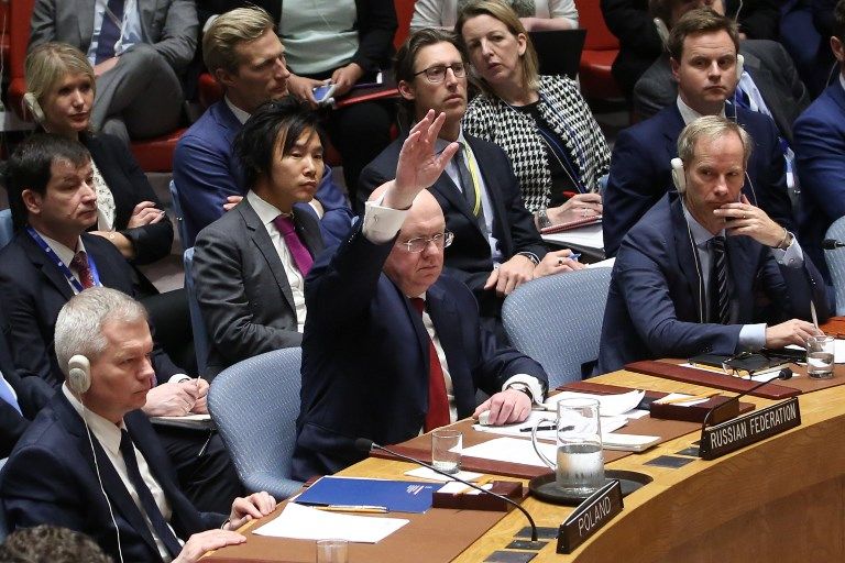Vasily Nebenzya, ambassadeur de la Fédération de Russie à l'ONU, vote le 14 avril 2018 la résolution qui condamne les Etats-Unis, la France et le Royaume-Uni pour les tirs de missiles sur la Syrie