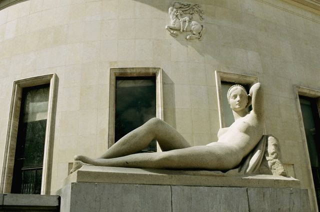 Palais de Tokyo, detail de la façade