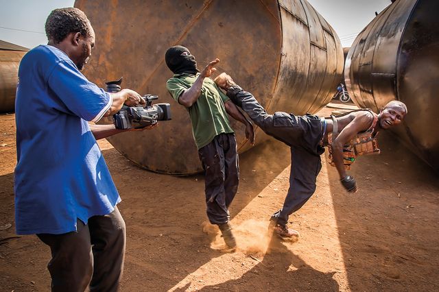 WAKALIWOOD, UN STUDIO OUGANDAIS