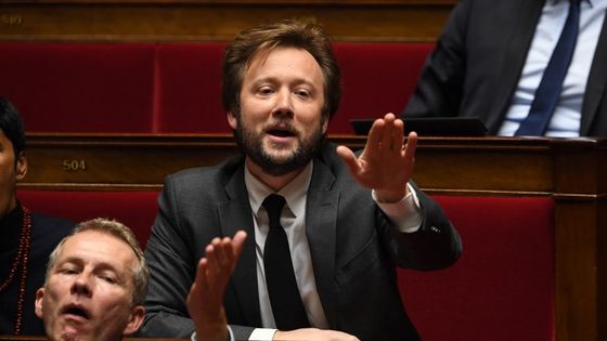 Le député français et porte-parole du groupe parlementaire "Nouvelle Gauche" Boris Vallaud lors d'une séance de questions au gouvernement, le 7 février 2018 à l'Assemblée nationale française à Paris. ©AFP - Eric FEFERBERG
