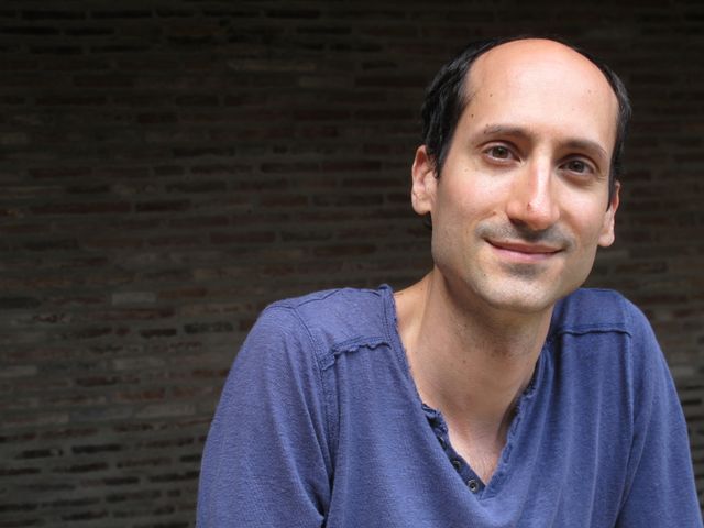 Stéphane Michaka, auteur de la fiction Jack l'Éventreur, la contre-enquête, une fiction en deux épisodes sur France Inter