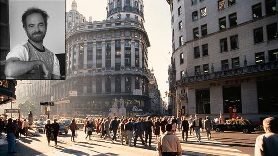 Facundo Llompart par Catalina Lodillinsky et foule de Buenos Aires