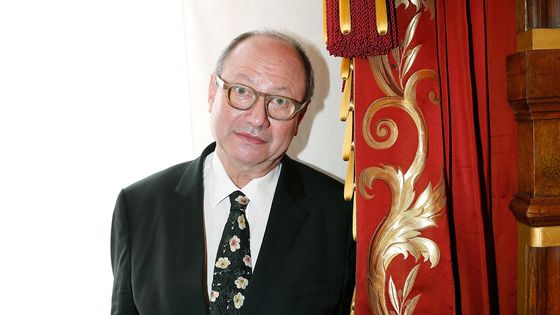 Jérôme Deschamps -dans le Foyer de l'Opéra Comique (2013) ©Getty - Bertrand Rindoff Petroff