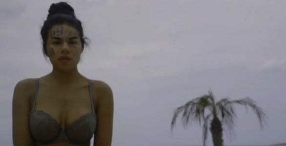 clip en convierte mujer en Gotti una su 6ix9ine se video de PZOikXTu