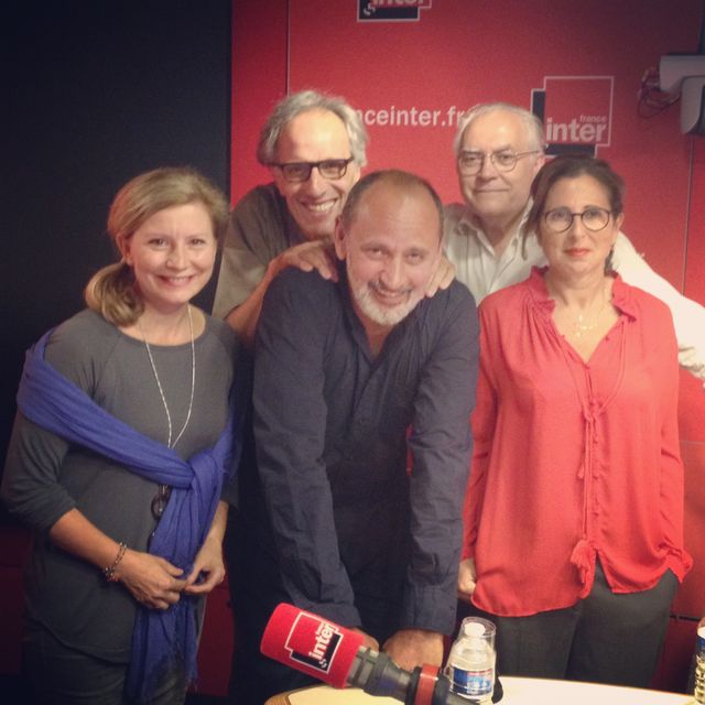 Le plateau de Vous les femmes ce dimanche ! Avec, de gauche à droite : Isabelle Sarfati, Hervé Pauchon, Daniel Morin,Albert Algoud et Anne Baquet